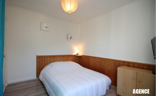 IMG_9453  CHAMBRE 1 VB